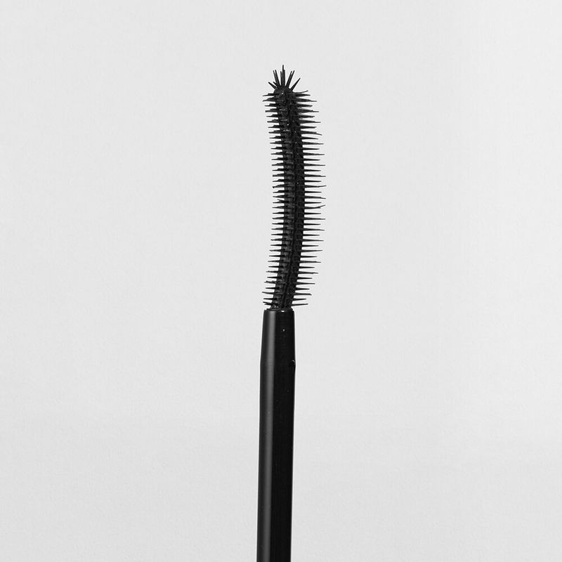 detalhe do pincel do aplicador Máscara Para Cílios Preta Long Lash Océane Edition