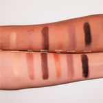 Swatches de toas as cores Paleta de Sombras Tons Terrosos 6 Eyeshadow Palette Classic Océane Edition