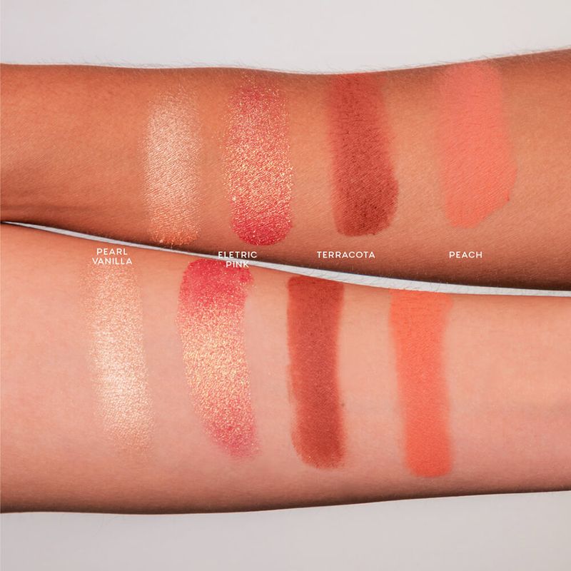 swatches de todas as cores da Paleta de Sombras 4 Eyeshadow Palette Power Glow Océane Edition