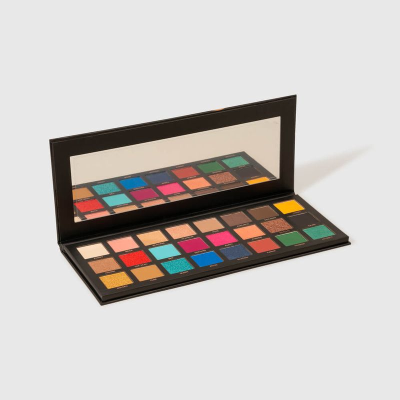 paleta-de-sombras-24.1-cores-aberta-com-espelho
