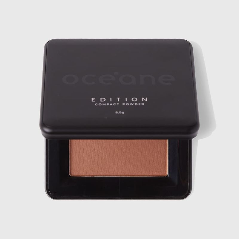AP2001366CO090F_po_compacto_escuro_compact_powder_mocha_oceane_edition_1.jpg