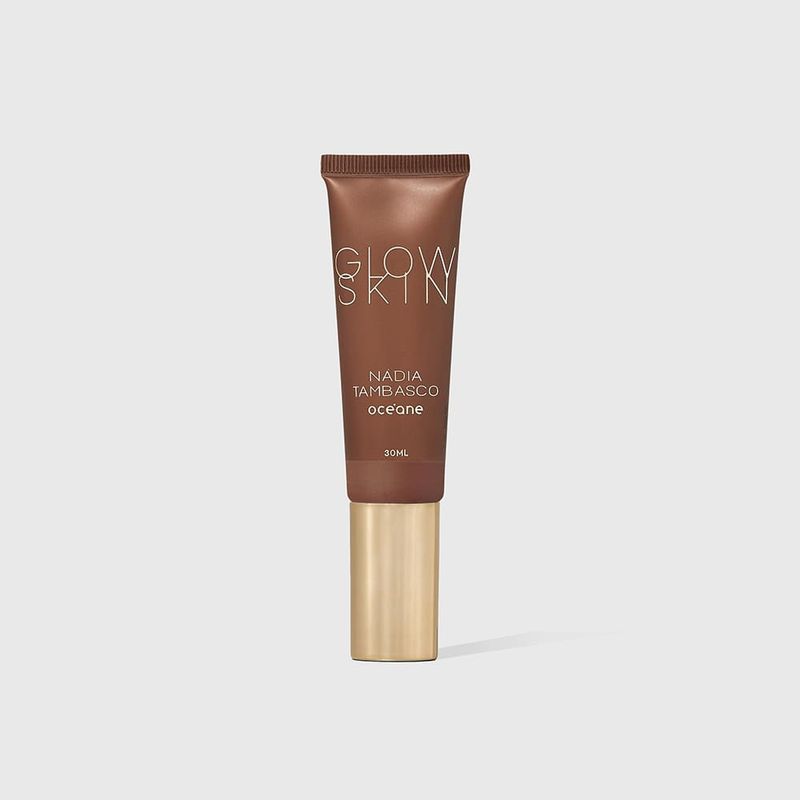AP2001282CO043F_primer_iluminador_facial_escuro_nadia_tambasco_by_oceane_glow_skin_deep_1.jpg